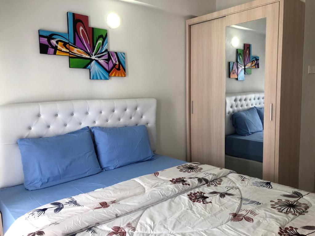 Apartment Grand Sentraland Karawang Manage By Laguna Room Экстерьер фото