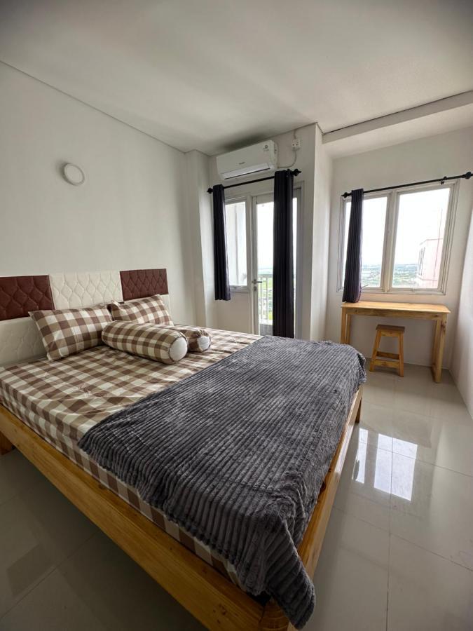 Apartment Grand Sentraland Karawang Manage By Laguna Room Экстерьер фото