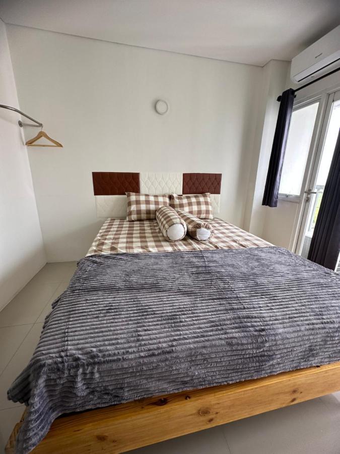 Apartment Grand Sentraland Karawang Manage By Laguna Room Экстерьер фото