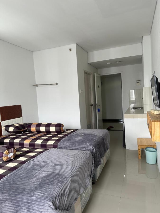 Apartment Grand Sentraland Karawang Manage By Laguna Room Экстерьер фото